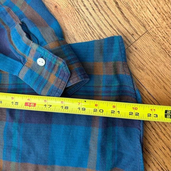 Lucky Brand | Bungalow Plaid Flannel Shirt - Picture 14 of 15